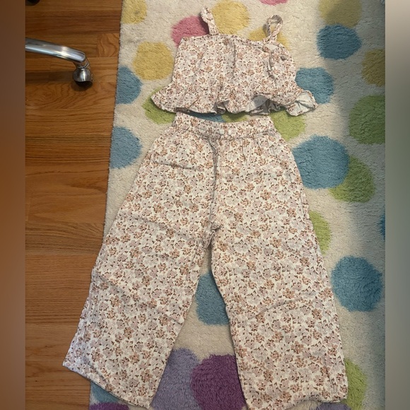 Rylee + Cru Kayli Set in Wildflower size 8/9 - Picture 2 of 5